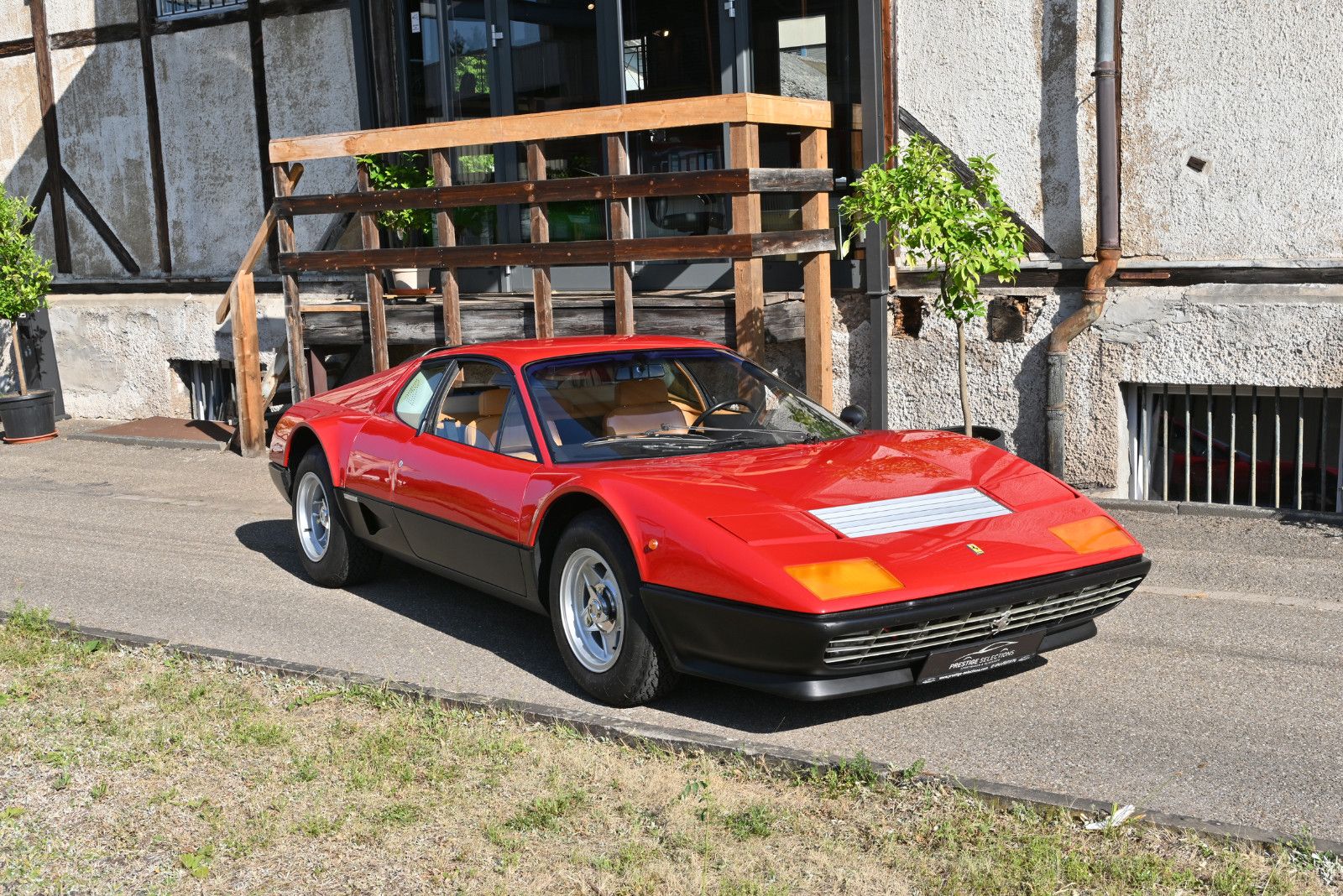 FERRARI